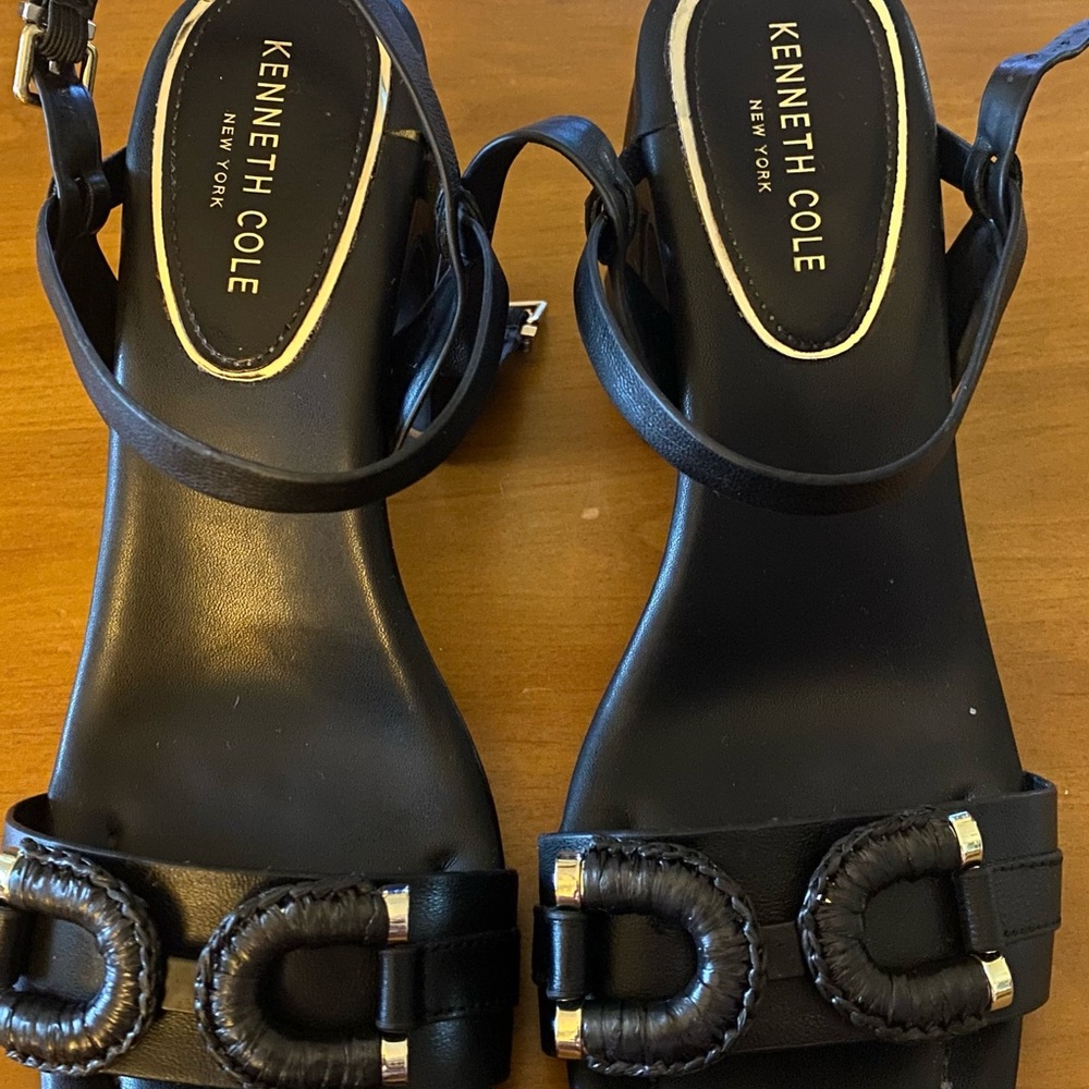 Kenneth Cole Black Strappy Sandals